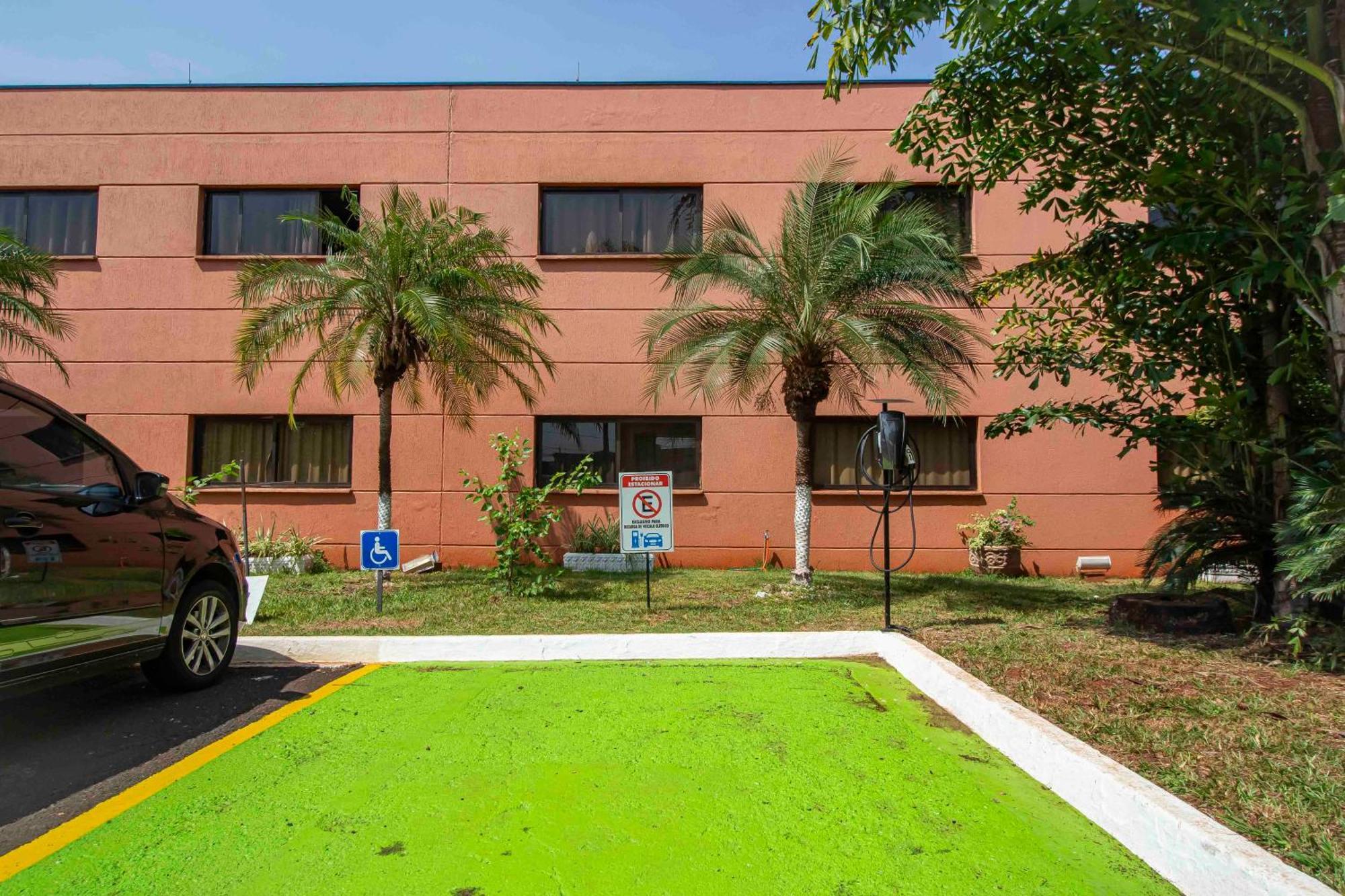 Hotel Golden Park Ribeirao Preto By Nacional Inn Exterior foto