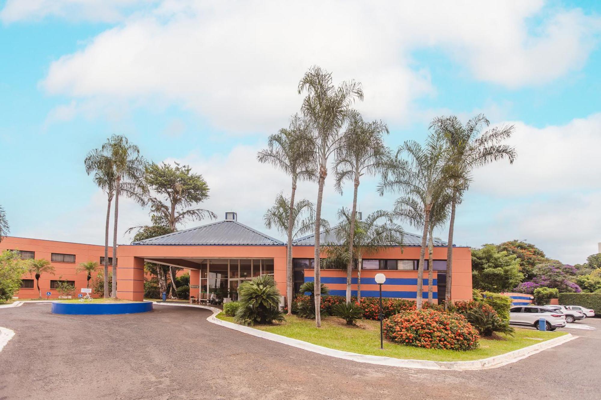 Hotel Golden Park Ribeirao Preto By Nacional Inn Exterior foto